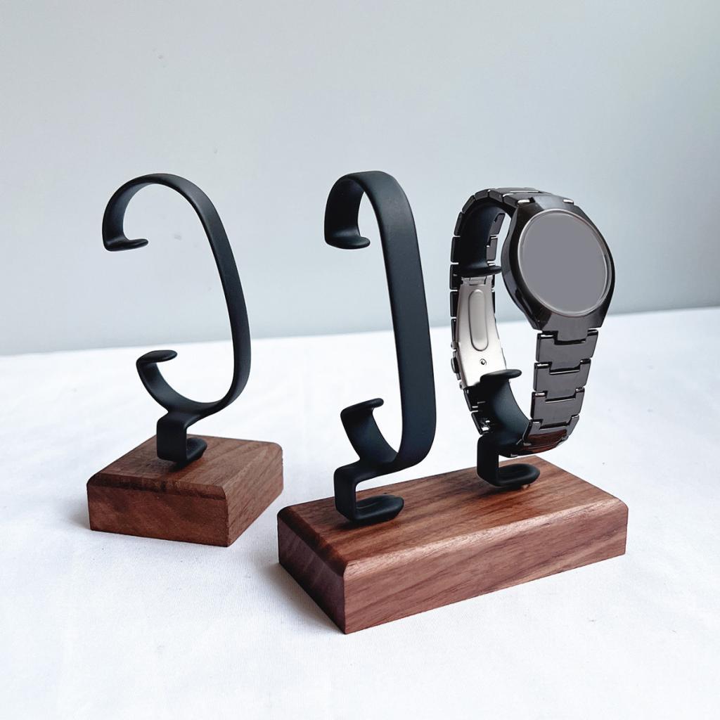 C Shaped Watch Display Stand S - Jewelry And Watches Inc 리뷰 및 가격