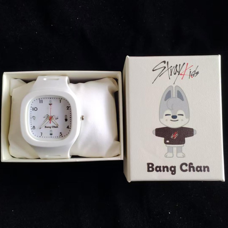New Skzoo Stray Kids Anime Car - Jewelry Stores Watches 리뷰 및 가격