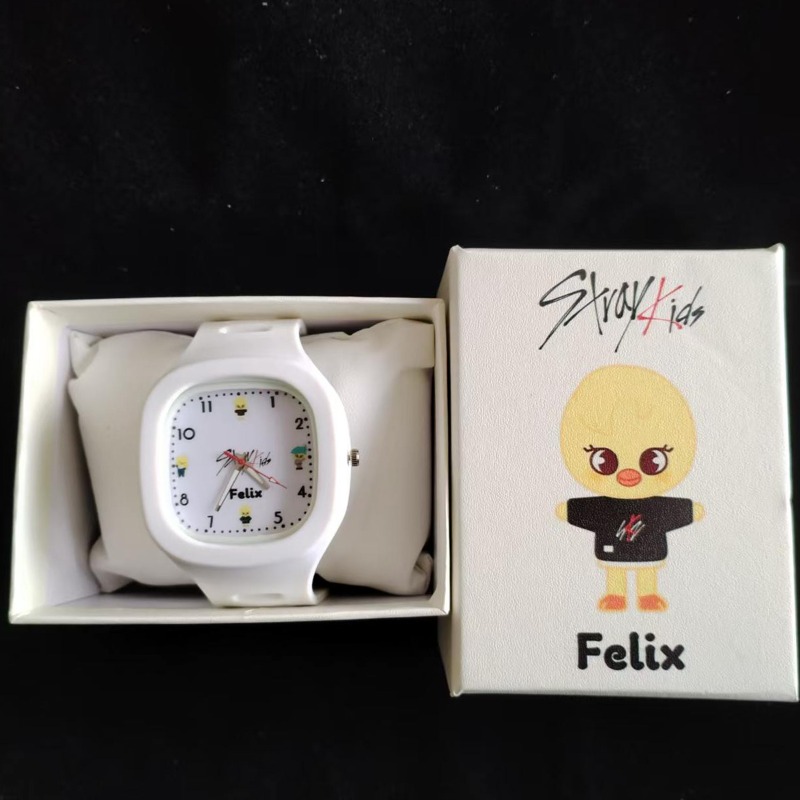New Skzoo Stray Kids Anime Car - Jewelry Stores Watches 리뷰 및 가격