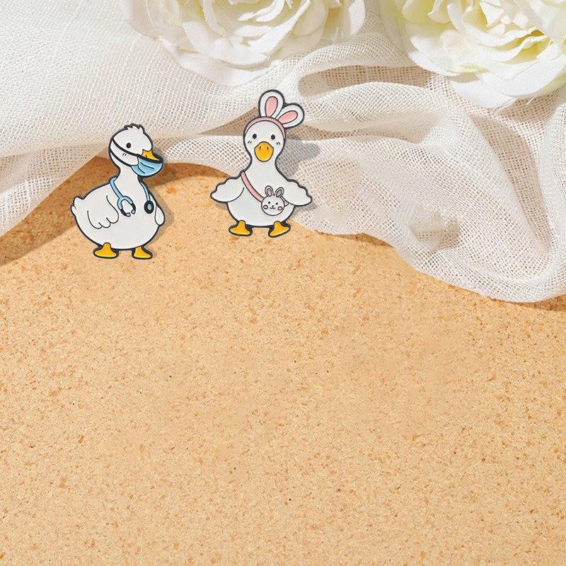 Pin Custom Goose Duck Shopping - Shop Jewelry & Watches Near Me 리뷰 및 가격