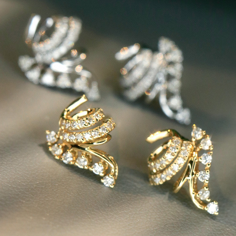 Aazuo 18K White & Yellow lGold - Diamond Stud Earrings 리뷰 및 가격