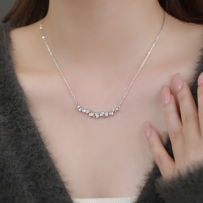 Pear Cut D VVS1 Moissanite Pen - Crystal Choker Necklace 리뷰 및 가격