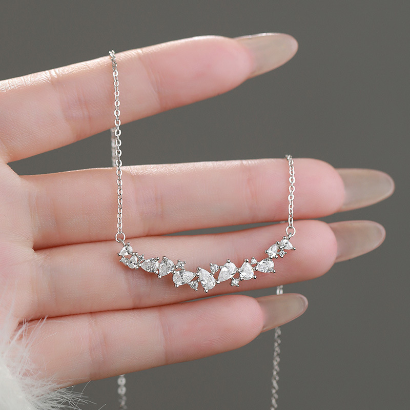 Pear Cut D VVS1 Moissanite Pen - Crystal Choker Necklace 리뷰 및 가격