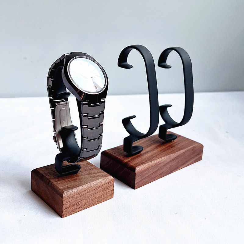 Wooden C-Shaped Watch Holder J - Jewelry And Watches Inc 리뷰 및 가격