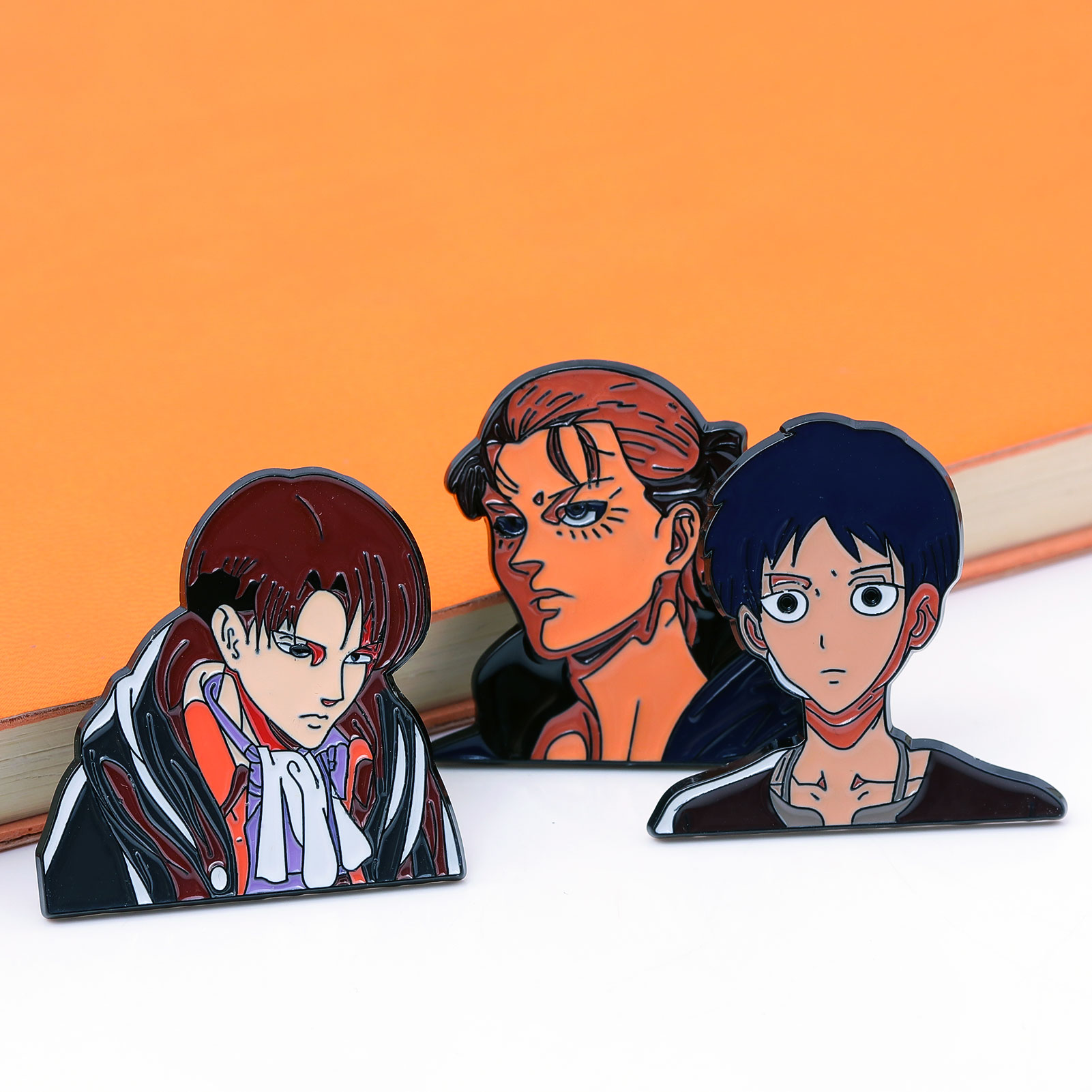 Anime Titan Metal Brooch Anime - Levi Jewelry & Watches Inc 리뷰 및 가격