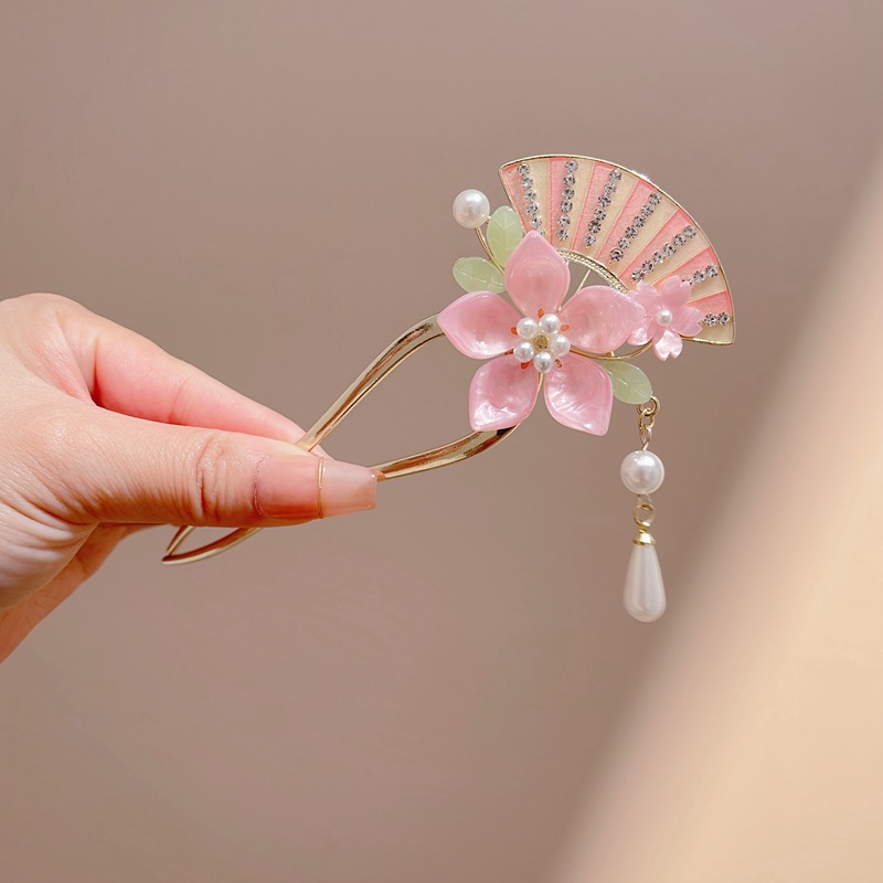 Elegant Butterfly Flower Pearl - Shop Jewelry & Watches Near Me 리뷰 및 가격