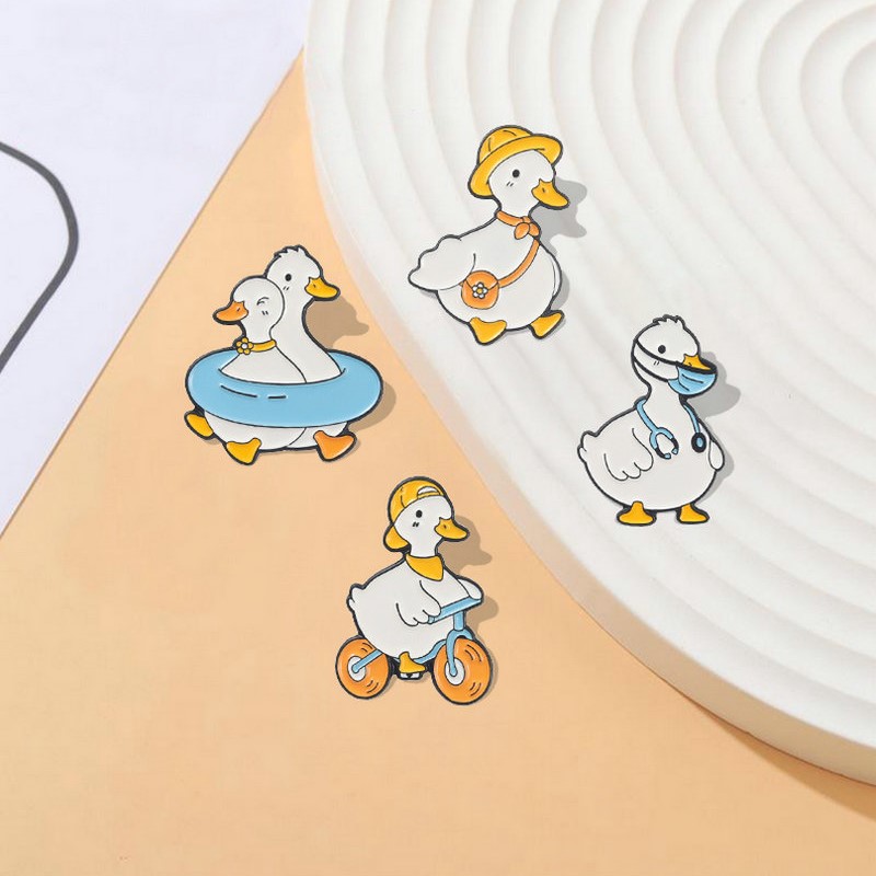 Lovely Animal Enamel Pin Custo - Shop Jewelry & Watches Near Me 리뷰 및 가격