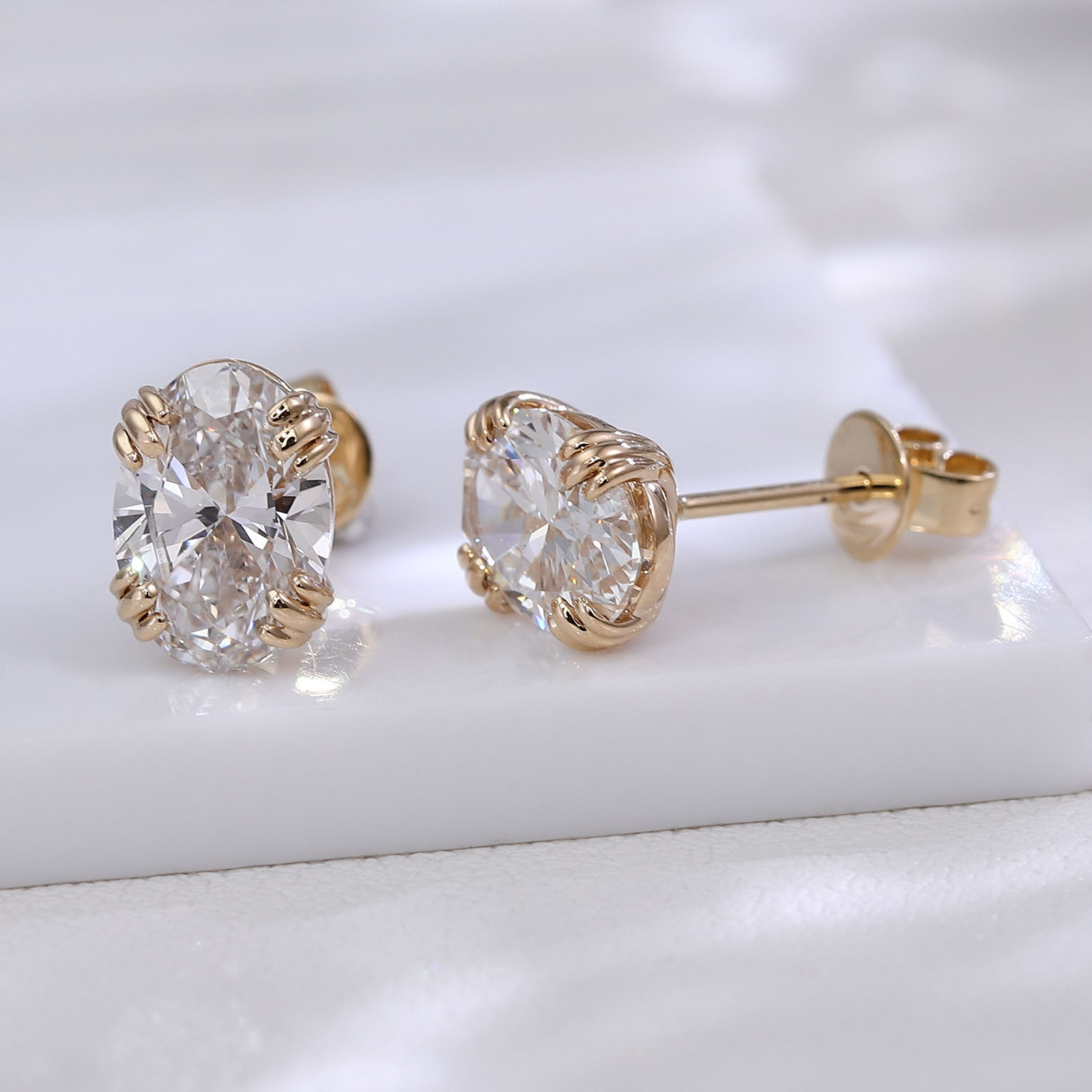 Provence Luxury Oval cut Earri - Diamond Stud Earrings 리뷰 및 가격