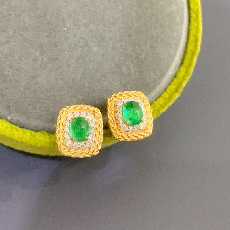 Aazuo Real 18K Yellow Gold Nat - Diamond Stud Earrings 리뷰 및 가격