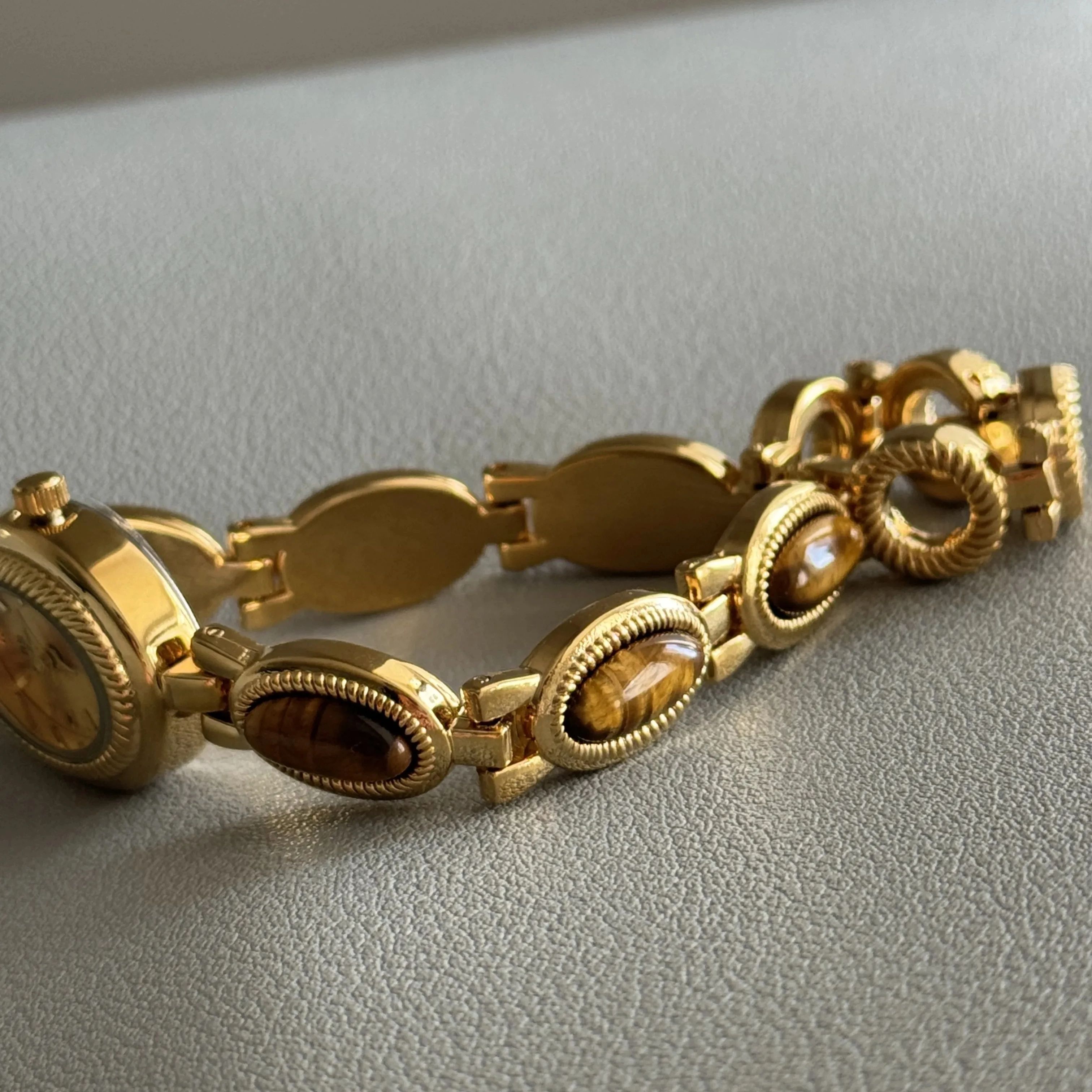 2026 Light Luxury Golden Women - Jewels In Quartz Watches 리뷰 및 가격